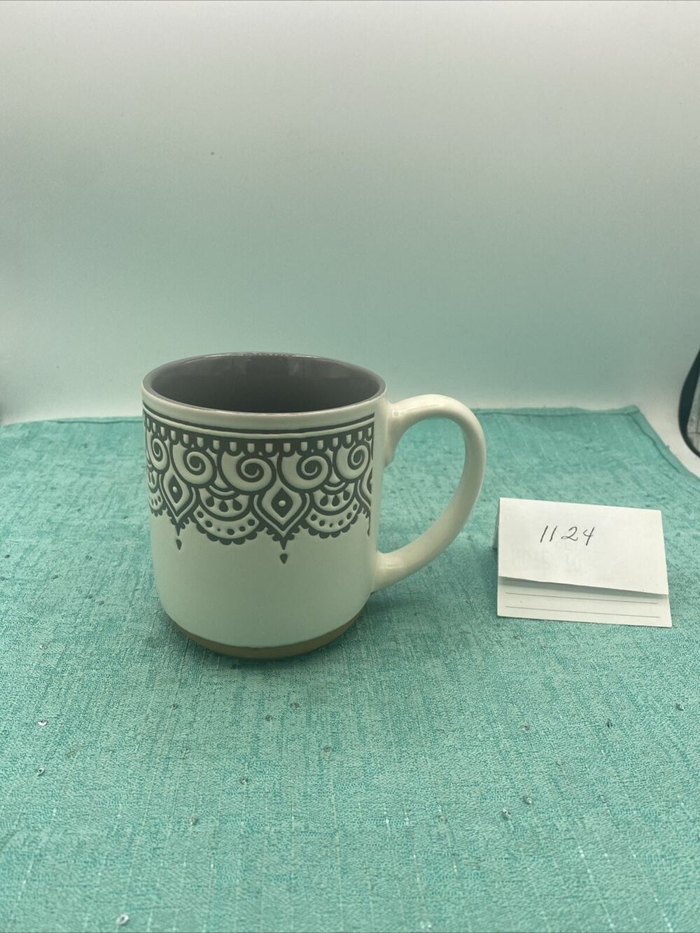 Tuscan Villa Ceramic Pottery Italian Style Coffee Mug Tea Cup Gray/White 4”